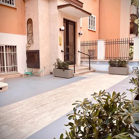 Interno Sette